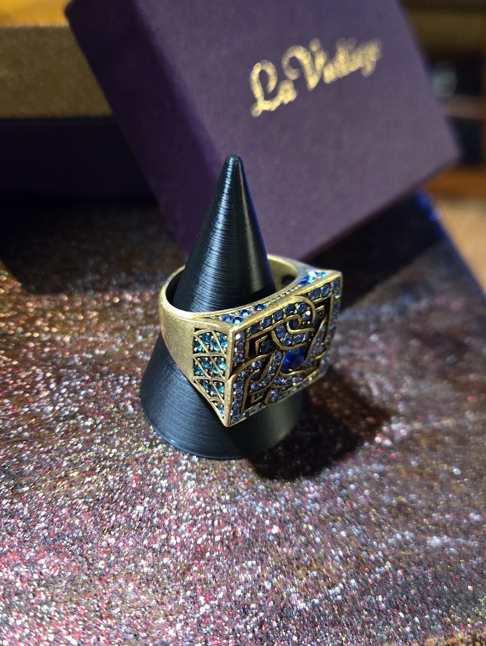 Statement RING Serindipity In Blue Ring Size 10.5 Original Box Included - Picture 7 of 12